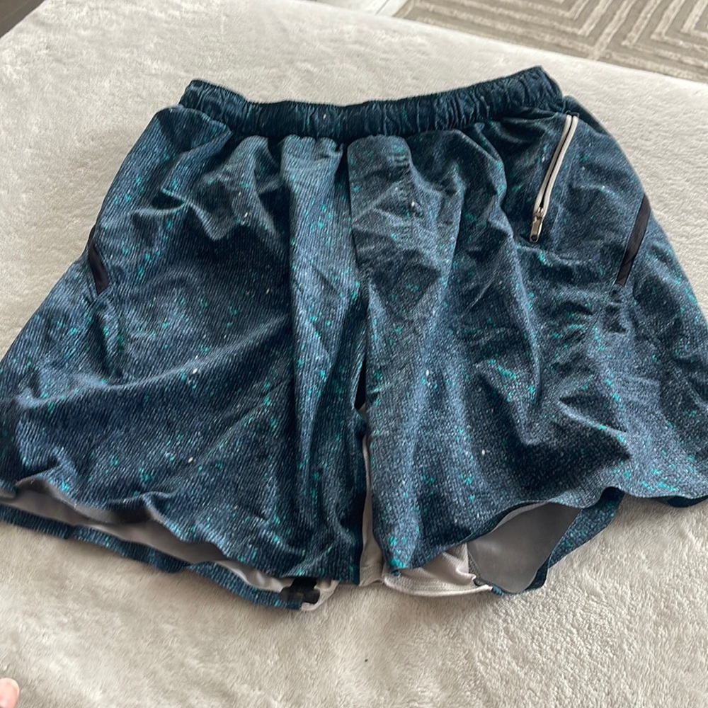 Lululemon athletica mens shorts